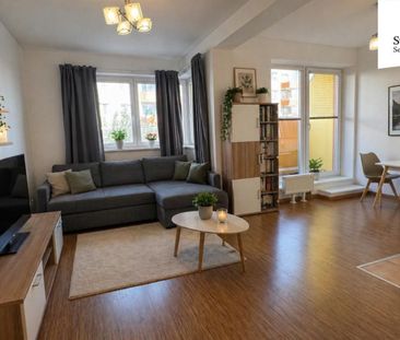 Pronájem bytu 1+kk a garsoniéry 34 m² - Fotografie 1