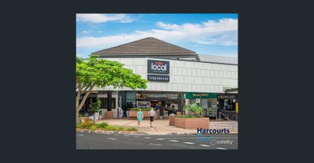 Modern Ground Floor Apartment in the Heart of Albion - Photo 4