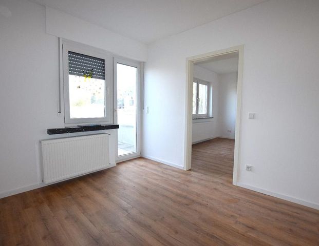 Frisch sanierte 3-Zimmer-EG-Wohnung mit 2 Balkonen - Foto 1