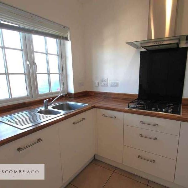 Westward Ho Crescent, Mon Bank, Newport, NP20 - Photo 1