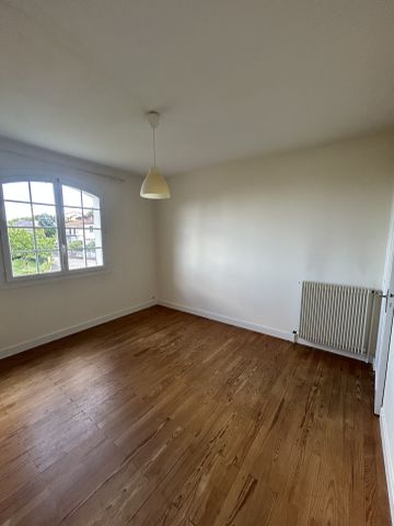 Location Maison 7 pièces 160m² BEAUMONT 63110 - Photo 3