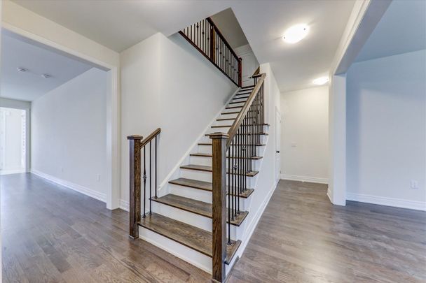 For Lease - 14 Hitching Post N/A Unit# Main, Georgina, Ontario - Photo 1