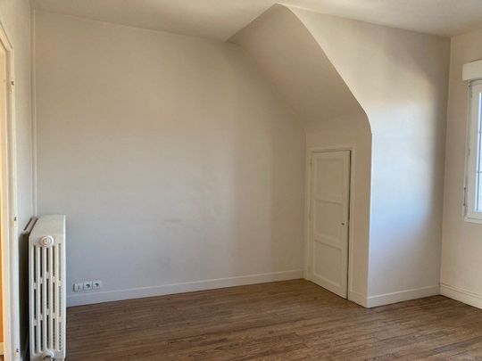 Location Appartement 3 pièces 63m² FLERS 61100 - Photo 1