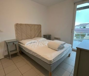 Location Appartement 2 pièces 44m² ST PIERRE DU MONT 40280 - Photo 3