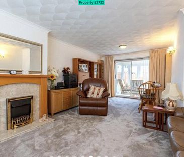 3 bedroom semi-detached house to rent - Photo 2