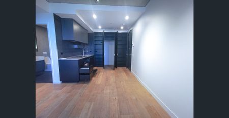 apartment for lease - Photo 2