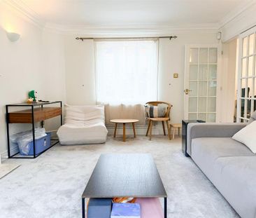 5 bedroom detached house to rent - Photo 3