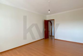 Apartamento T3 em Lisboa