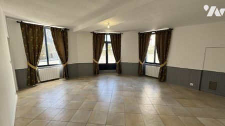Appartement T4 Centre bourg en duplex - Photo 3
