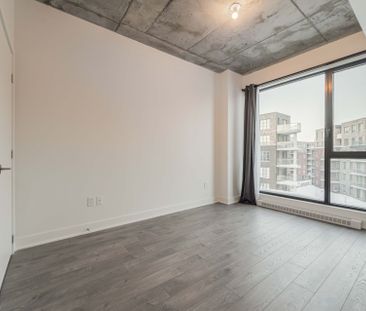 Condo for rent, Montréal (Saint-Laurent) - Photo 1