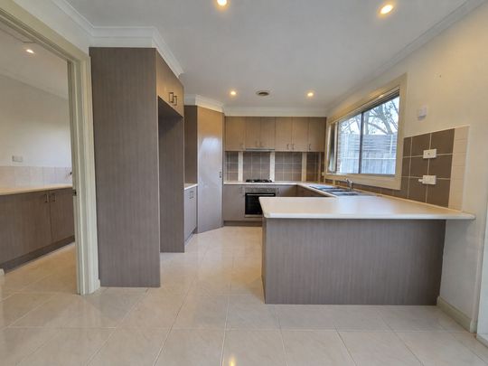 Charming 3 Bedroom Home - Photo 1