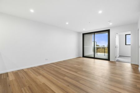 Convenient Location, Spectacular Outlook - Photo 5