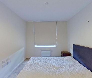 2 bedroom flat to rent - Photo 6