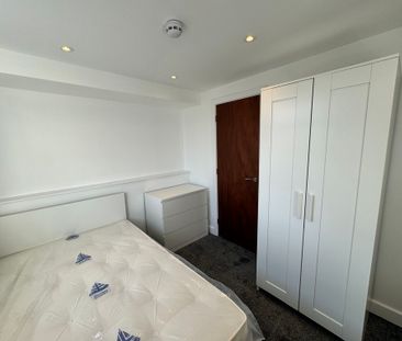 Strensall Road, Earswick - 10985 - Photo 4