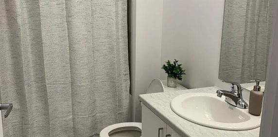 94 Rue Du Campagnard (Gatineau ) Très Beau Logement 3 ½ - Photo 2