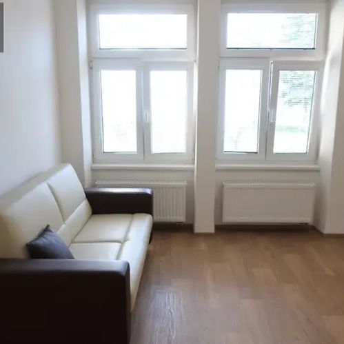 Pronájem bytu 2+1 Uherský Brod - Bří Lužů - Photo 1