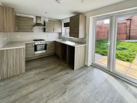 Woodside Avenue, Woodside, Telford, TF7 - Photo 4