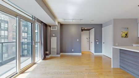 For Lease - 21 Carlton Street Unit# 1701, Toronto, Ontario - Photo 3