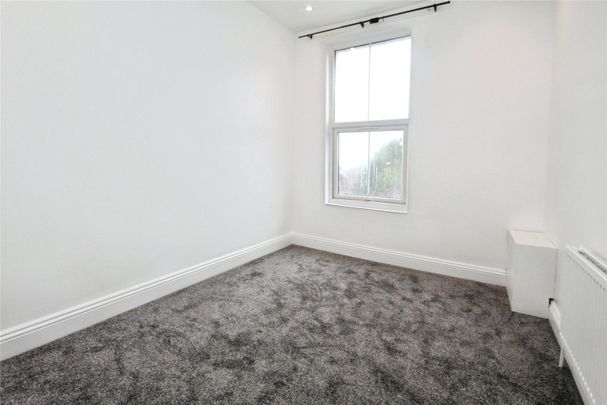 St. Mary’s Road, London, SE25 6UT - Photo 1