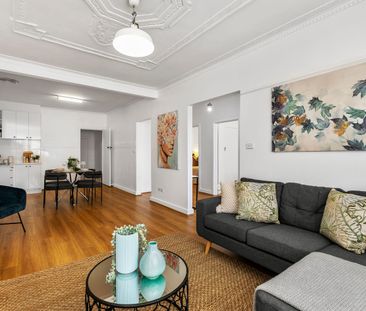 Clinker Brick Classic with a Fresh Modern Touch - Photo 2