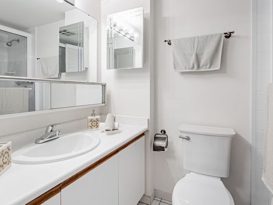 For Lease - 600 Rexdale Boulevard Unit# 306, Toronto, Ontario - Photo 1