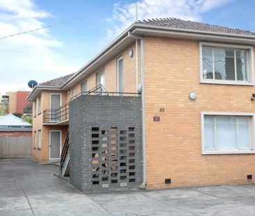 Ground Floor One Bedroom Apartment - Photo 4