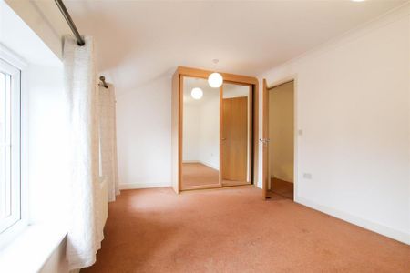 5 bedroom townhouse to rent - Photo 5