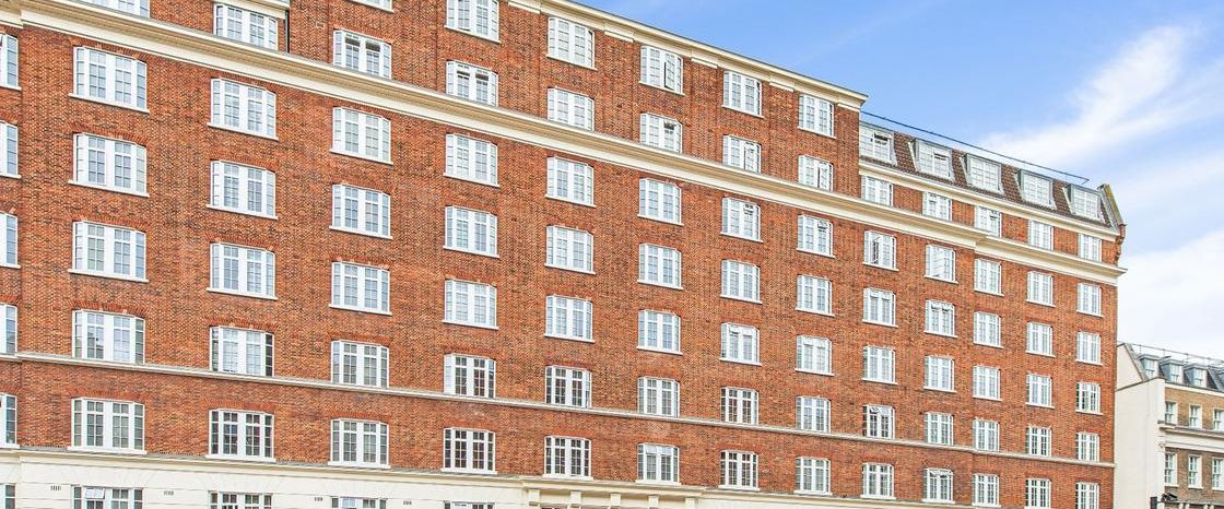 Upper Woburn Place, London WC1H - Photo 1