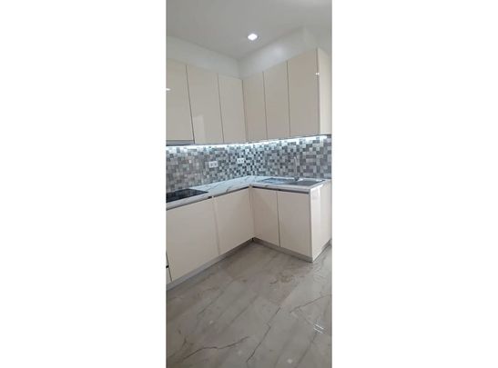 Rua dos Açores, Lisbon, Lisbon 1000-268 - Photo 1