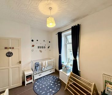 Terraced House to rent on - Photo 5