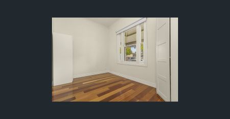 Picture Perfect - Photo 5