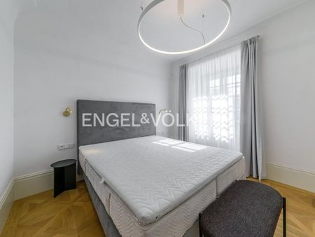 Pronájem bytu 3+1 98 m2 - Fotografie 2