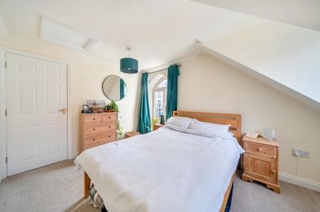 2 bedroom end of terrace house to rent - Photo 5