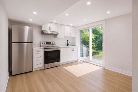For Lease - 31 Shippigan Crescent Unit# lower, Toronto, Ontario - Photo 3