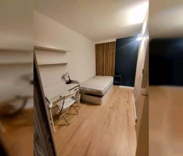 Room in shared apartment in Barcelona - Foto 3
