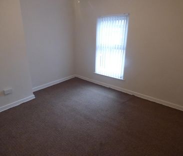 2 bedroom house to rent - Photo 2