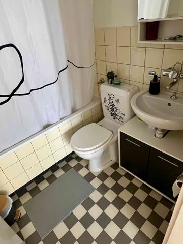 2.5 Zimmer, 65 m², 2. Stock - Foto 3