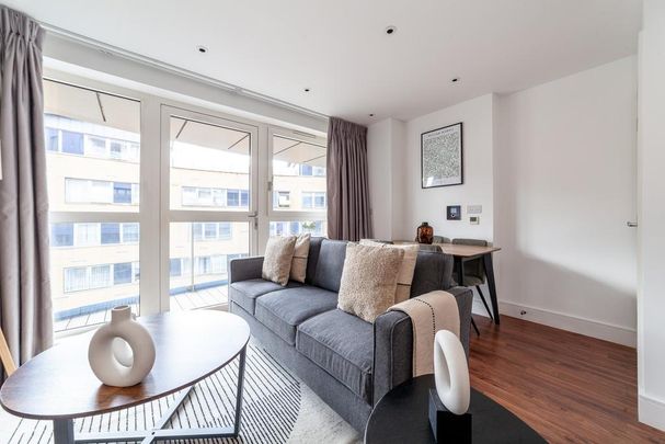 1 bedroom flat to rent - Photo 1