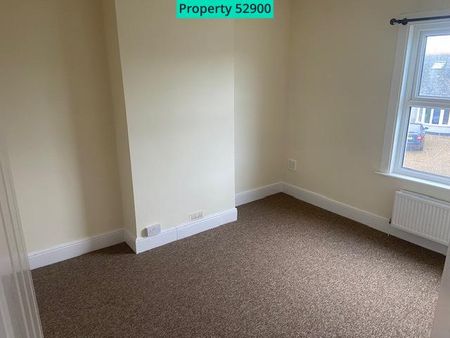 3 bedroom end of terrace house to rent - Photo 5