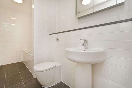 Westbourne Road, Lower Holloway, London, N7 8AB - Photo 5