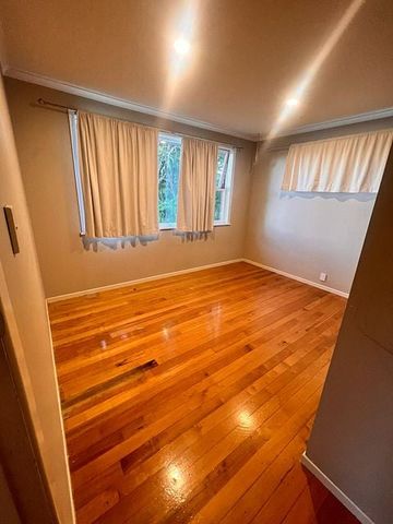 4 Bedroom House for rent in Pakuranga Heights - Photo 5