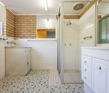 CITY CENTRE GROUND FLOOR UNIT - Photo 6