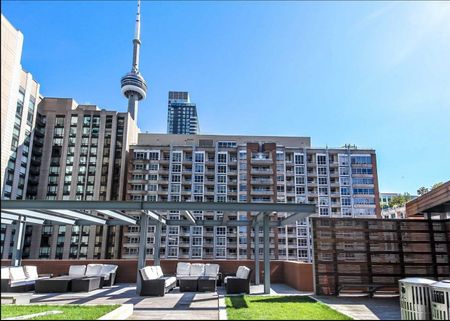 For Lease - 8 Mercer Street Unit# 1704, Toronto, Ontario - Photo 2