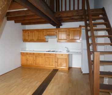 Location Appartement 2 pièces 40m² BEAUNE 21200 - Photo 1