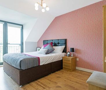 1 bedroom in a house share to rent - Photo 4