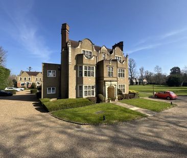 Vicarage Road, Staines - 2 bedrooms Property for lettings - Seymours - Photo 4