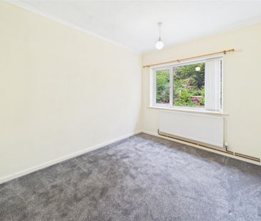 2 bedroom Maisonette to rent - Photo 6