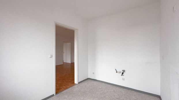 Top aufgeteilte 3-Zimmer-Wohnung im 3. Lift-Stock - Photo 1