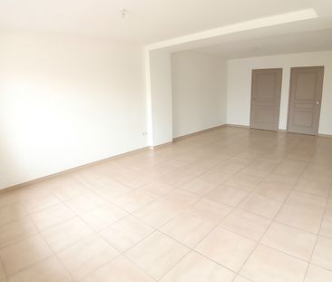 Location Appartement 3 pièces 66m² - Photo 1