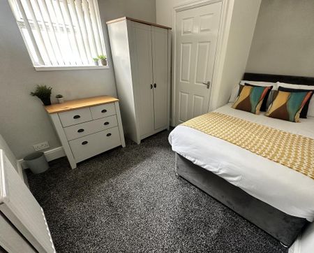 1 bedroom house of multiple occupation to rent - Photo 2